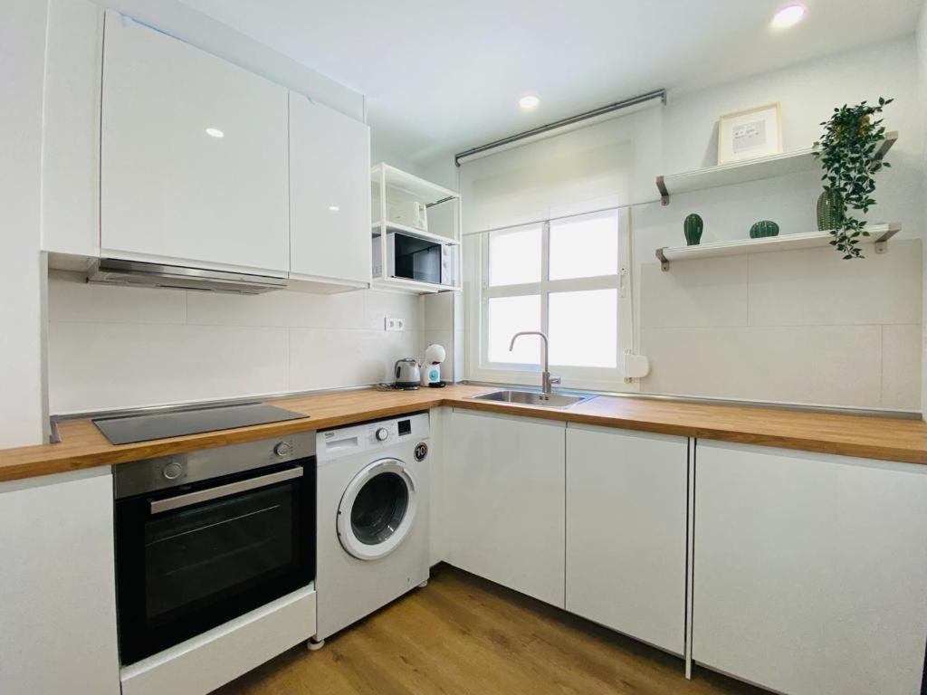 Thyssen Wabi Malaga Apartment Bagian luar foto