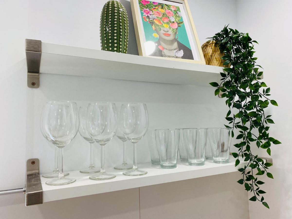 Thyssen Wabi Malaga Apartment Bagian luar foto