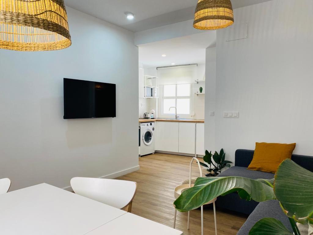 Thyssen Wabi Malaga Apartment Bagian luar foto